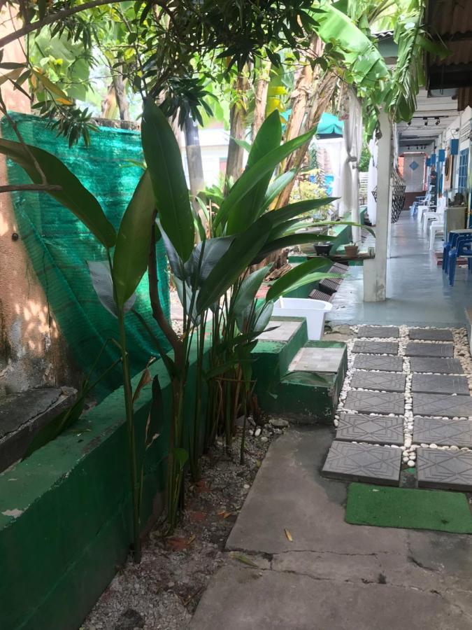 Dar Yasmine Motel Pantai Cenang  Kültér fotó