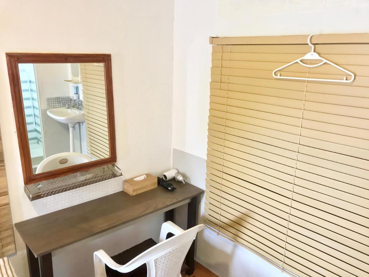 Dar Yasmine Motel Pantai Cenang  Kültér fotó
