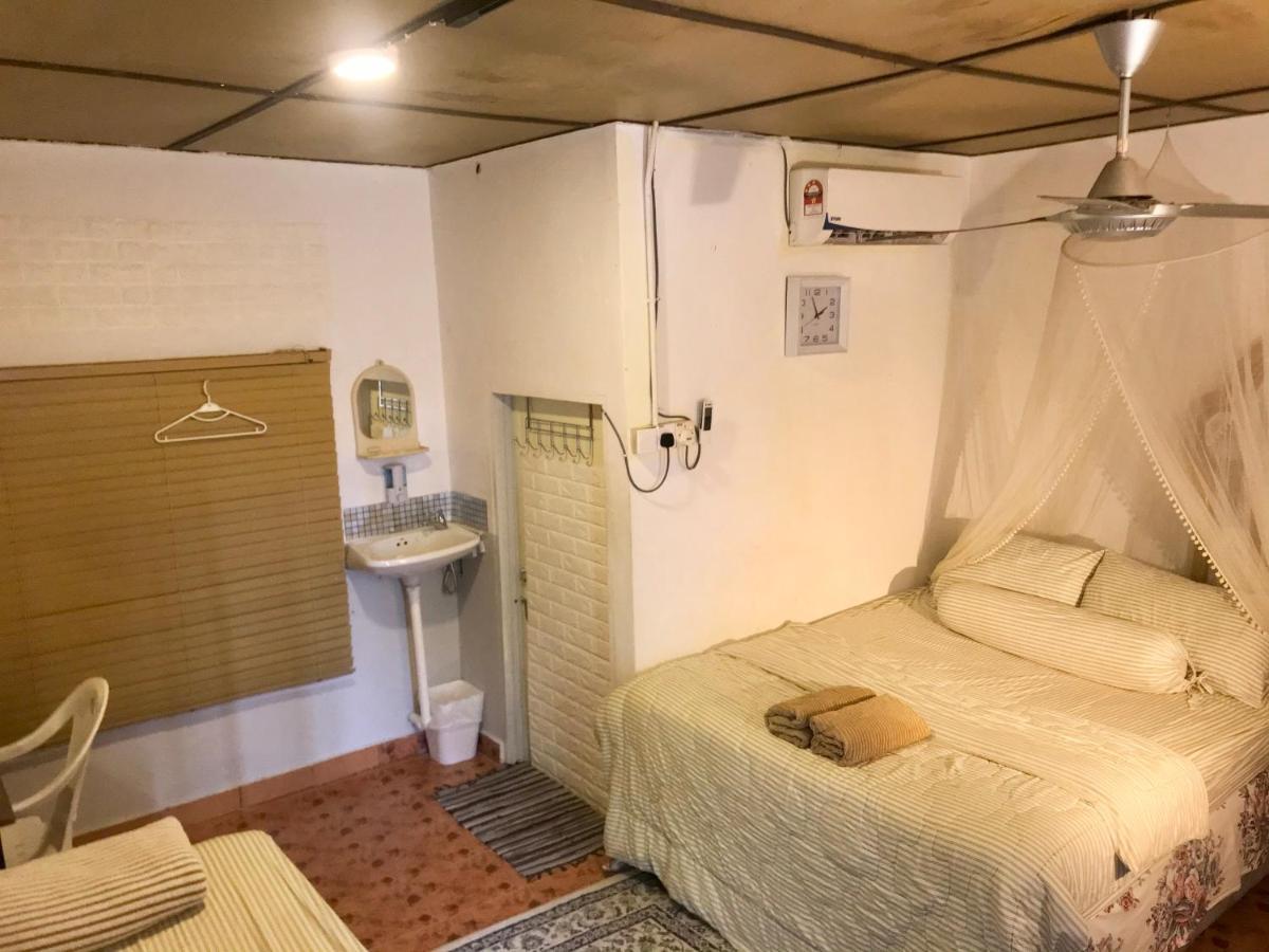 Dar Yasmine Motel Pantai Cenang  Kültér fotó